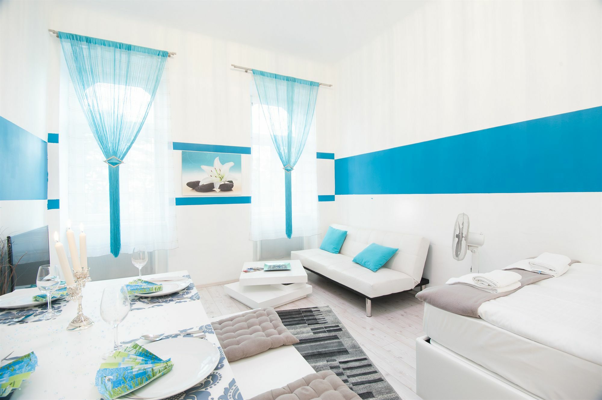 Royal Resort Apartments Westbahnhof Відень Екстер'єр фото